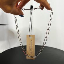 Load image into Gallery viewer, Paperclip Link Necklace