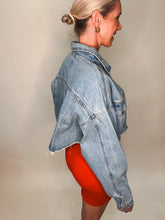 Load image into Gallery viewer, Oversized Cropped Denim Jacket