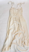 Load image into Gallery viewer, Cream spring dress